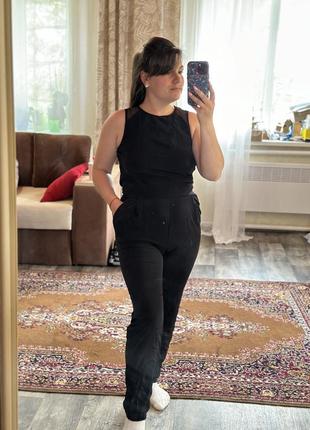 Женский комбинезон брюки с открытой спиной черным размер м