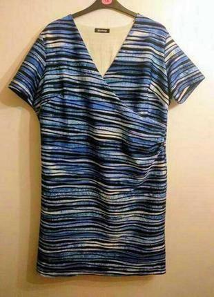 Гарне стрейч плаття в смужку 24/58-60 розміру kaleidoscope