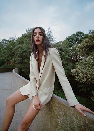 Блейзер жіночий бежевий zara new