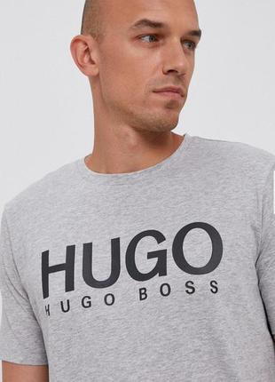 Hugo boss футболка з великим лого