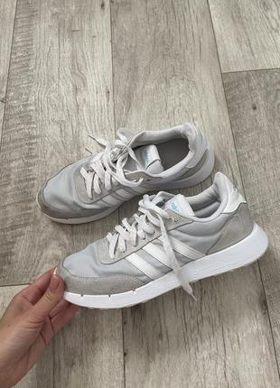 Кроссовки adidas run 60s размер 40 стелька 26 см