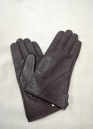 Жіночі рукавички (руминня)