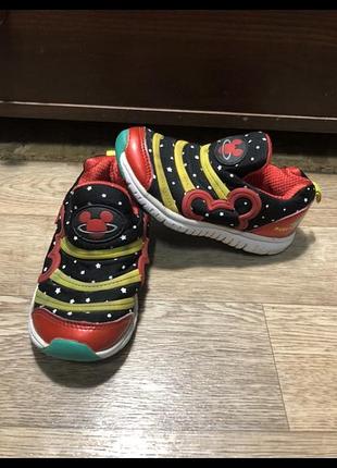 Детские кроссовки микки маус дисней