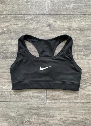 Спортивный топ для фитнеса nike