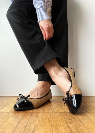 Нові бежеві чорні актуальні балетки лодочки туфлі