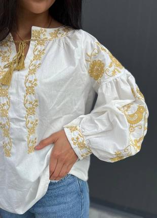 Вышиванка женская