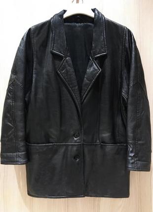 Шкіряна куртка оверсайз чорна оригінал італія розмір l