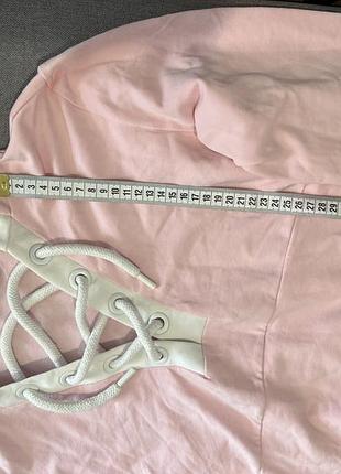 Укороченный свитшот с капюшоном 3