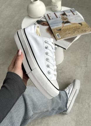 Классные женские кеды на платформе converse all star low chuck taylor platform white белые