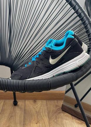 Кроссовки nike revolution 2