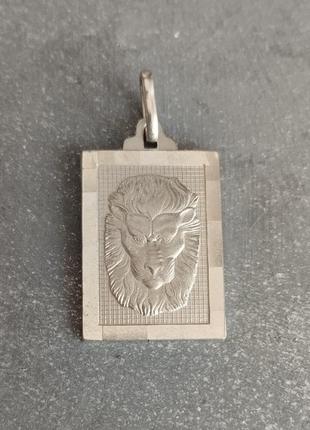 Срібний медальйон кулон лев італія
