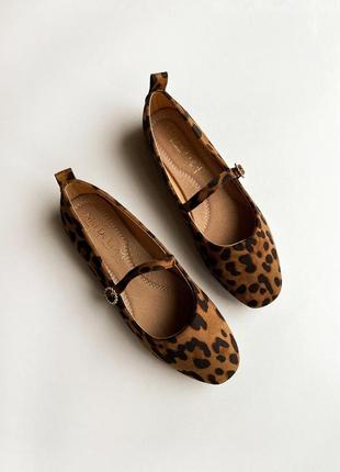 Нові трендові леопардові балетки туфлі