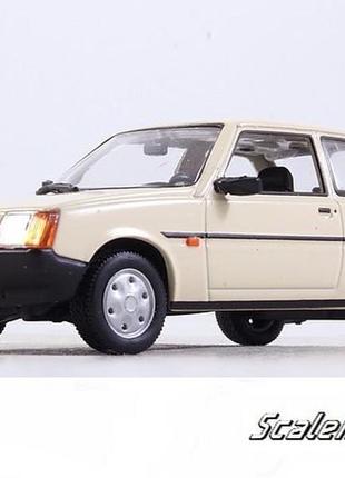 Масштабная модель заз-1102 «таврия» (1988). kultowe auta prl-u. масштаб 1:43