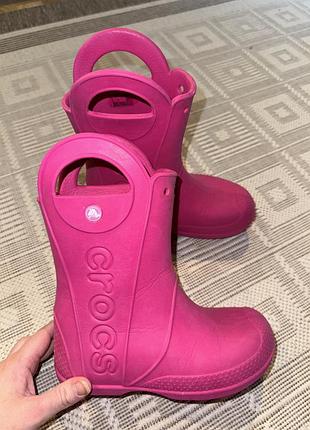 Розовые сапожки сапоги crocs j1