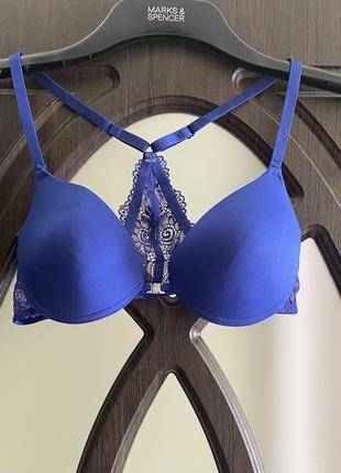Бюстгальтер, з спереду на заставці, з заднього плану з ажурною спинкою, від бренду: h&m 👌