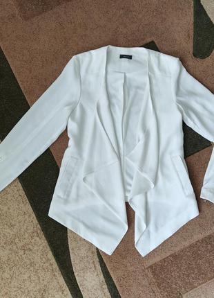 Белая пиджак жакет блейзер пиджак кардиган белый с,м размер 42