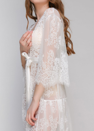 Жіночий халат з якісного французького мереживного полотна колір шампаневий serenade 775