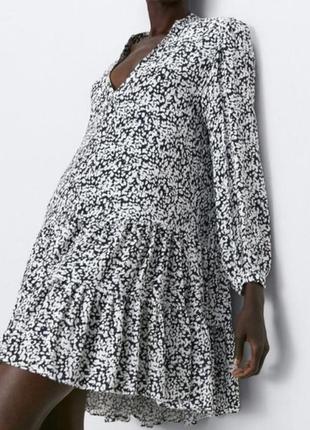 Платье zara платье за счет свободного фасона можно для беременных