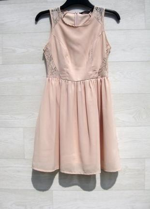 Літнє персиково-рожеве плаття з гіпюром new look