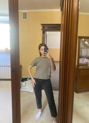 Футболка у полоску бєж чорна фірми laura casina