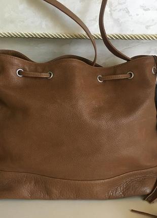 Кожаная сумка  бохо торба с кисточками бренд eileen fisher америка3 фото