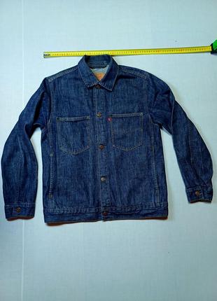 Куртка джинсовая редкостная levi's 70511 0404 size s стан идеально