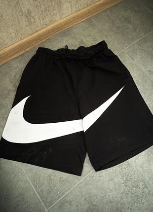 Шорти nike