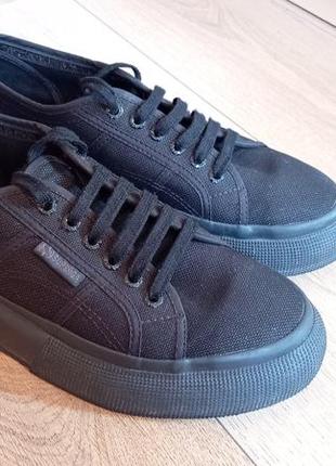 Superga