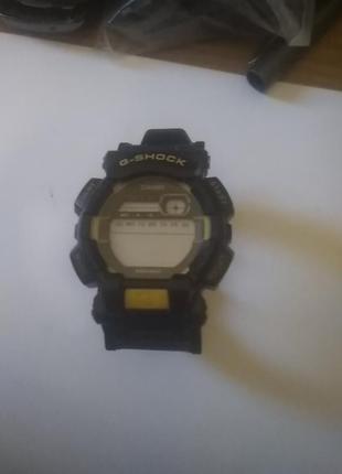Наручний годинник g-shock dw-6800 (к о п і я)