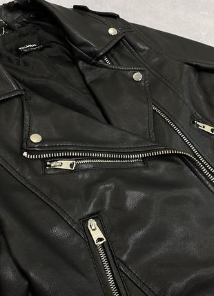 Кожанка шкіряна куртка жіноча косуха чорна pull&bear пулбір4 фото
