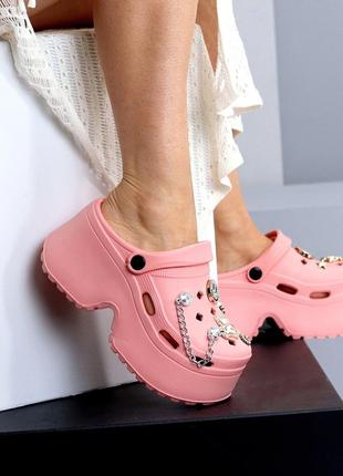 Коралловые качественные массивные толстые резиновые кроксы crocs на платформе танкетка 35-39