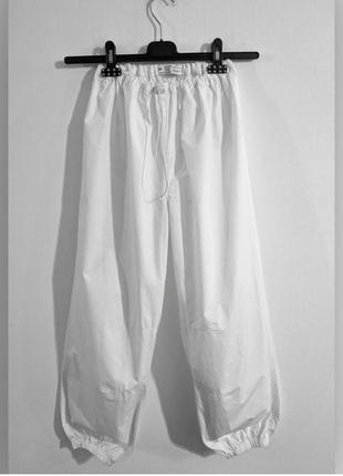 Шикарные спортивные штаны primark