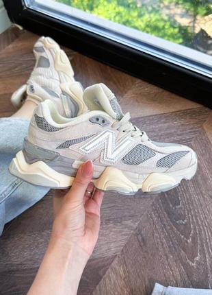 Стильні жіночі кросівки new balance 9060 grey сірі