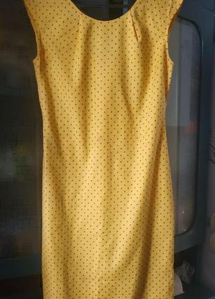 Платье желтого цвета