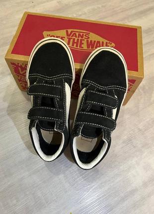 Кроссовки vans