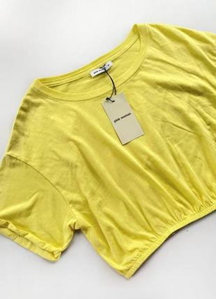 Желтая летняя футболка размер 48 46 размер новая