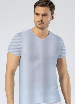 Чоловіча футболка з v-подібним вирізом isa bodywear, швейцарія