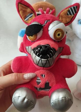 Мягкая игрушка аниматроник кошмарный фокси foxy 5 ночей из фредди