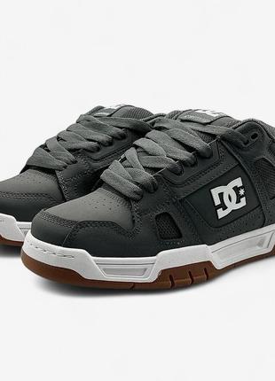 Dc stag grey