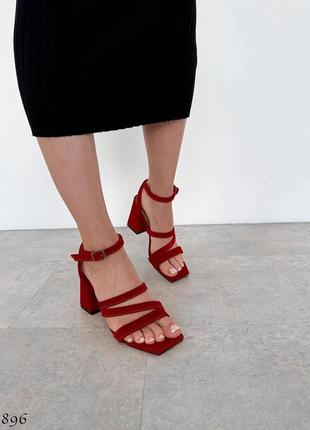 Босоножки на каблуке, босоножки, боссоножки, боссоножки на каблуке