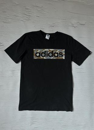 Adidas pixel logo military