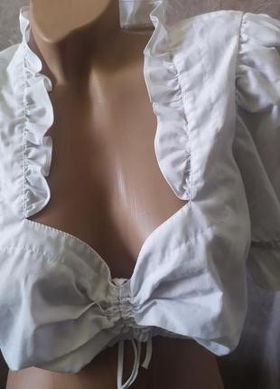 Хлопковая блуза кроп в романтическом стиле бавария