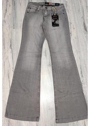 Фирменные джинсы прямые клеш палаццо брюки штаны