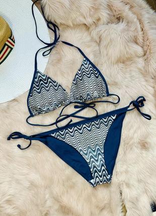 Раздельный купальник с паралоном на завязке