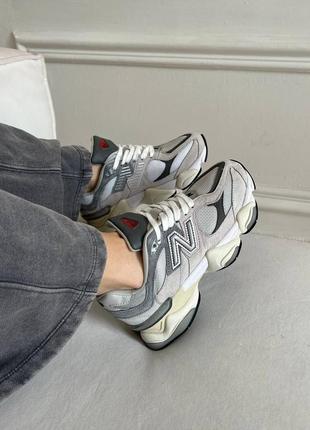 Жіночі кросівки new balance 9060 grey нью беланс сірого кольору
