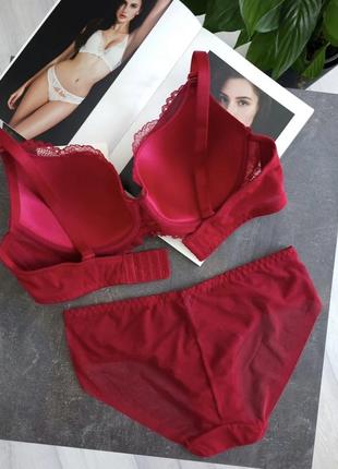 Комплект нижньої білизни бордовий