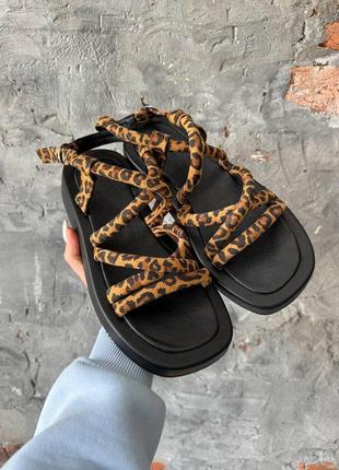 Босоножки женские с переплетами, кожаные, натуральная кожа, на массивной подошве, сандалии, леопард