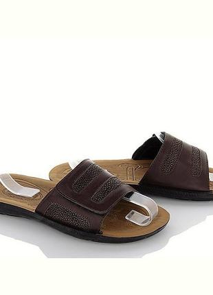 Шльопанці шльопанці