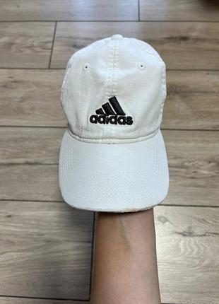 Adidas кепка