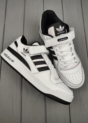 Мужские кроссовки adidas forum low white black